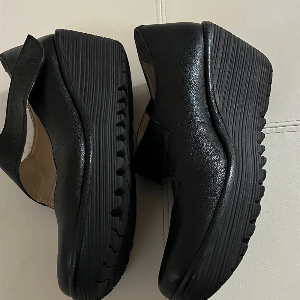 FLY London Women's Black Leather Mary Jane Wedge - Picture 3 of 4
